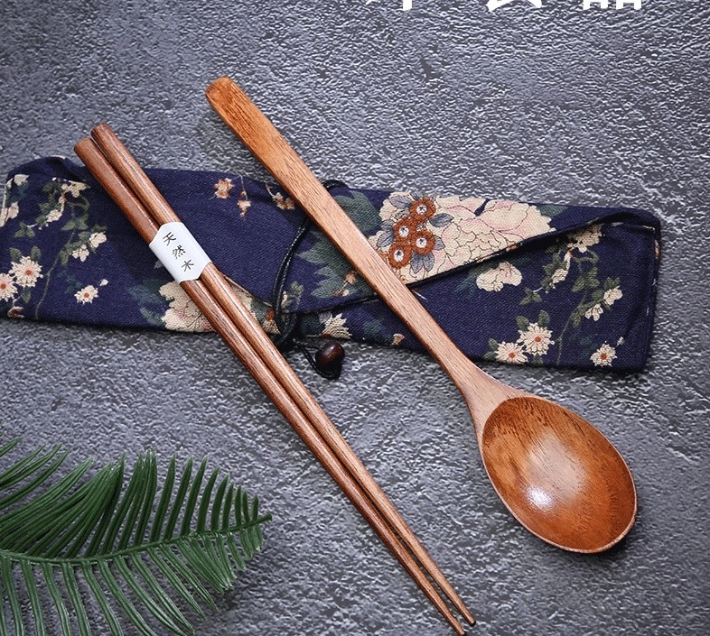 pl36088772-japanese_style_reusable_wooden_utensils_household_wooden_chopsticks_and_spoon_set (1)
